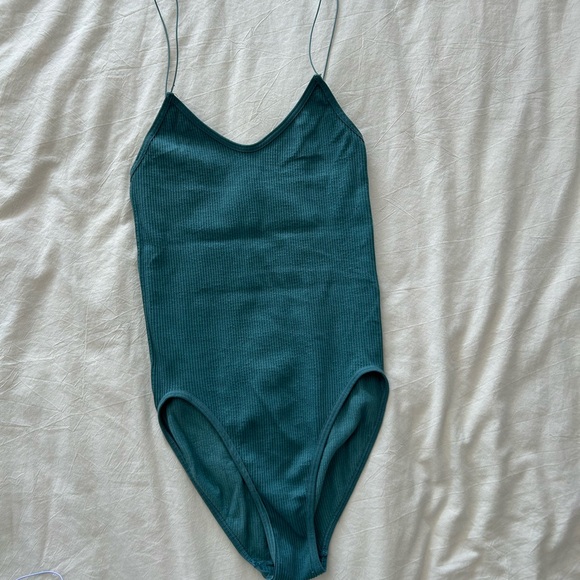 UO WOMENS BODYSUIT LOT SMALL- Lavender, White, and Green - Picture 5 of 10